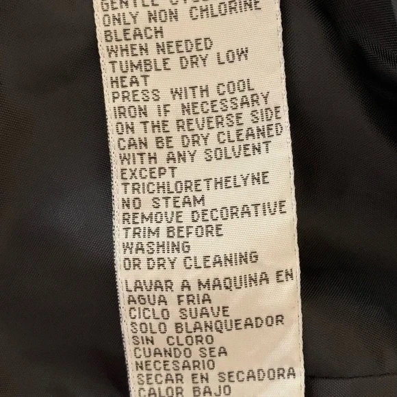 Evan Picone Embroidered Cocktail Dress in Black size 4 - Picture 8 of 8